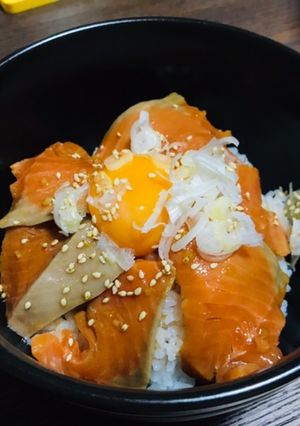 サーモンのにんにく旨だれ漬け-レシピのメイン写真