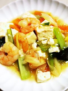 簡単☆エビと豆腐と青菜の中華うま塩煮-レシピのメイン写真
