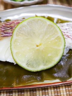 鯛の昆布酒蒸し-レシピのメイン写真