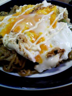 焼きそばにご飯??-レシピのメイン写真
