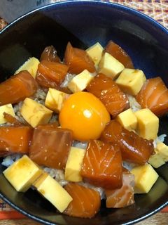 【簡単!】サーモンチーズ丼-レシピのメイン写真