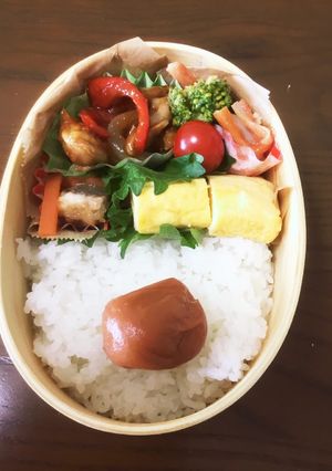 6/8弁当　焼き鳥、鯖の南蛮漬け-レシピのメイン写真