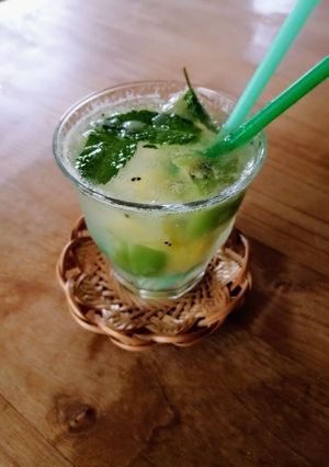 ヘルシーキウイソーダ-レシピのメイン写真