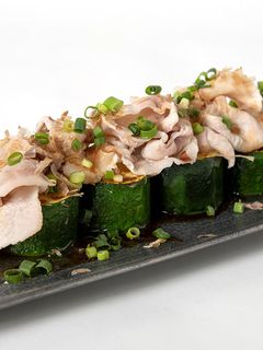 ズッキーニのステーキ 豚肉のせ-レシピのメイン写真