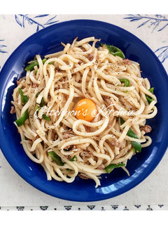 簡単!カルボナーラ月見焼うどん-レシピのメイン写真