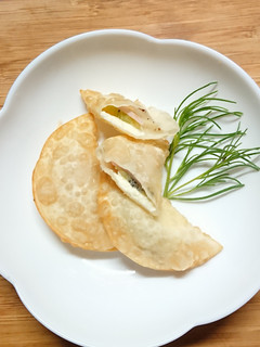 ヘルシーおつまみ♪キウイ揚げ餃子-レシピのメイン写真