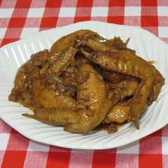รูปของ スタミナ満点♪ 手羽先のにんにく煮