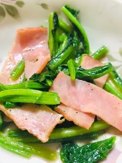 2分で完成・ほうれん草のバター炒め・副菜-レシピのメイン写真