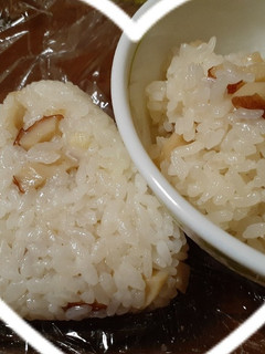 竹輪と天かすのおにぎり♪-レシピのメイン写真