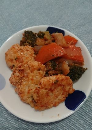 豆腐鶏だんごのウスターケチャップ炒め-レシピのメイン写真