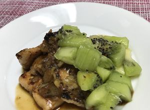 ポークロースとキウイのソテー-レシピのメイン写真