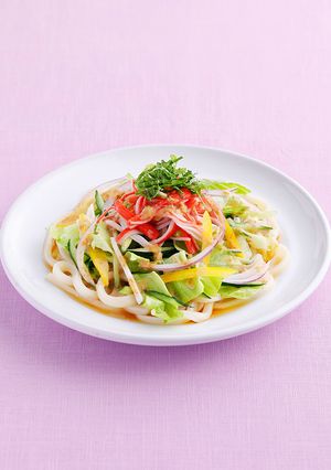 かにかまと青じその深煎りごまサラダうどん-レシピのメイン写真