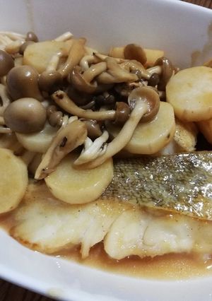 鱈のバター照り焼き。長芋としめじ添え-レシピのメイン写真