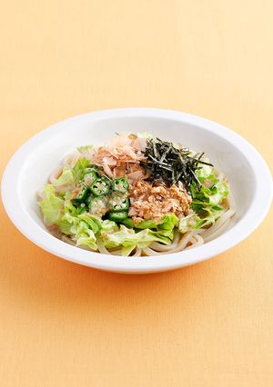 ツナとオクラの深煎りごまサラダうどん-レシピのメイン写真