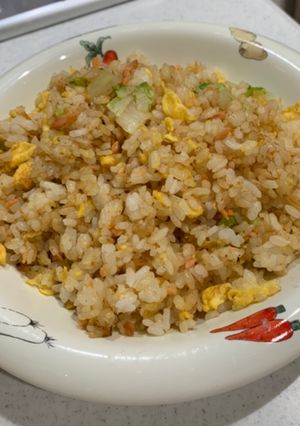 簡単☆レタスと鮭の和風チャーハン-レシピのメイン写真