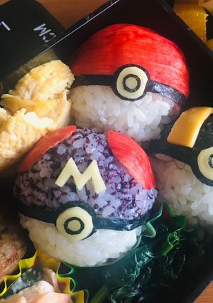 キャラ弁☆ポケモンボール-レシピのメイン写真