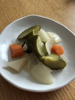 さっぱりすっぱすぎないピクルス-レシピのメイン写真