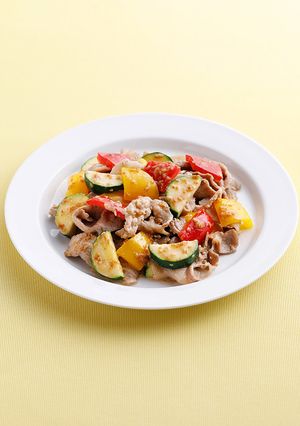 豚肉とズッキーニの深煎りごま炒め-レシピのメイン写真