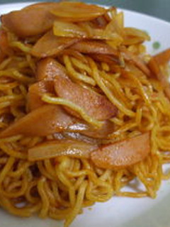 焼きそば麺でナポリタン-レシピのメイン写真