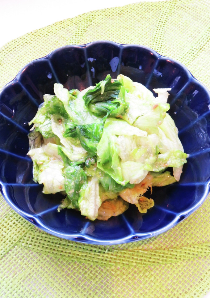 ☺大量消費に☆簡単レタスのごま味噌和え☺-レシピのメイン写真