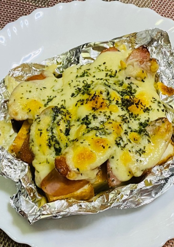 厚揚げとソーセージのチーズ焼き-レシピのメイン写真