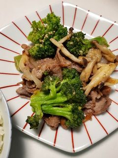 牛肉とブロッコリーのごま味噌炒め-レシピのメイン写真