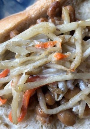 納豆とゴボウサラダのトースト-レシピのメイン写真
