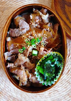 息子弁当✨アク取りいらずの牛丼-レシピのメイン写真
