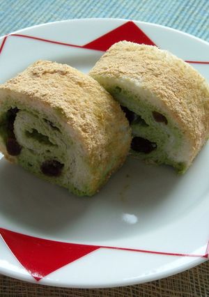 抹茶アイスのお手軽ロールケーキ？-レシピのメイン写真