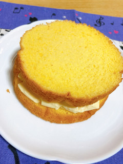 【お手軽】プリンサンドスポンジケーキ-レシピのメイン写真