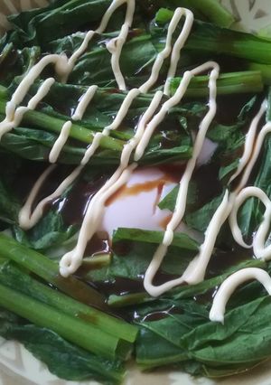 簡単!小松菜で目玉焼き-レシピのメイン写真