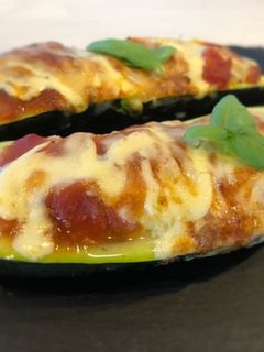 ズッキーニとミートソースチーズ焼き-レシピのメイン写真