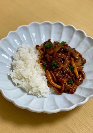 簡単絶品♡デミ缶なくて◎ハヤシライス-レシピのメイン写真