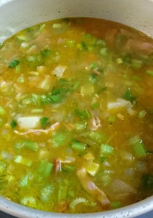 セロリとベーコンのにんじんコンソメスープ-レシピのメイン写真