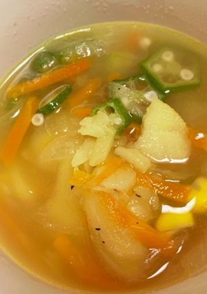 野菜もりもりカレーコンソメスープ-レシピのメイン写真