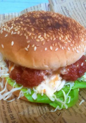 ヤンニョムチキンマスタードマヨバーガー-レシピのメイン写真