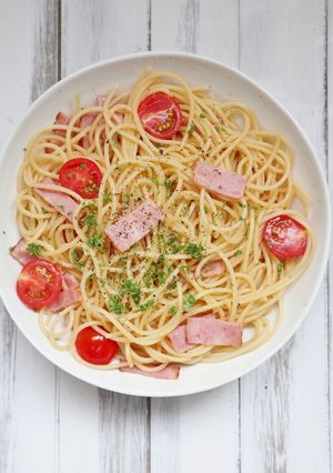 ランチに♪ベーコンとトマトの和風パスタ-レシピのメイン写真