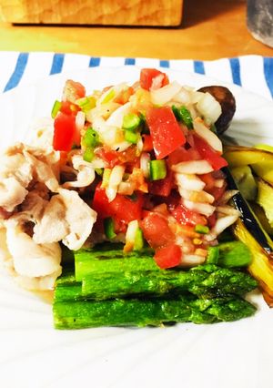 暑い夏に！冷しゃぶのトマト野菜ソースがけ-レシピのメイン写真