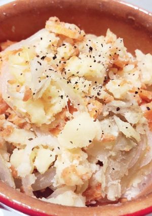 鮭フレークでズボラな洋風ポテトサラダ-レシピのメイン写真