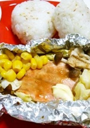 ホイルで簡単！鮭のちゃんちゃん焼き風-レシピのメイン写真