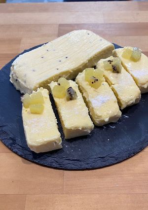 キウイとホワイトチョコのレアチーズケーキ-レシピのメイン写真