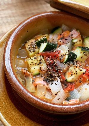簡単！エッグベーカーで夏野菜スープ-レシピのメイン写真