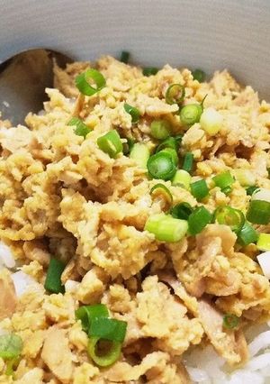 ツナとたまごのそぼろ-レシピのメイン写真