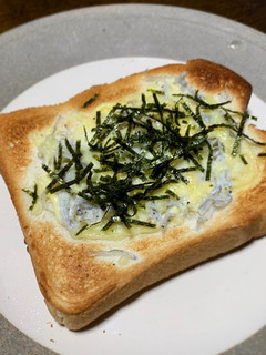 しらすチーズマヨトースト-レシピのメイン写真