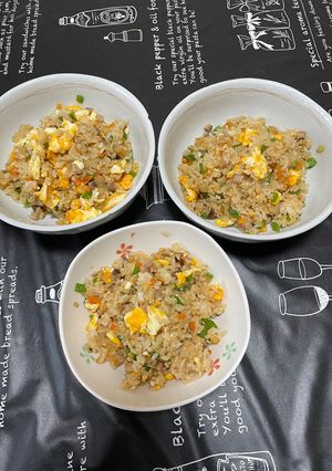 冷蔵庫で硬くなったご飯の救世主焼きメシ‼️-レシピのメイン写真