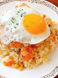 炊飯器で簡単エビピラフ-レシピのメイン写真