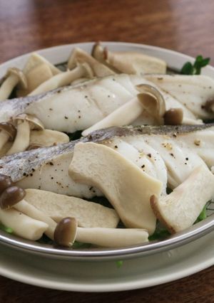 タラと豆苗のヘルシー蒸し　中華風万能だれ-レシピのメイン写真