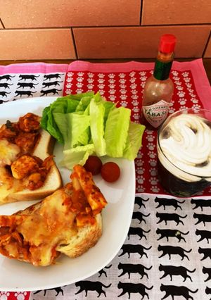 トマトグラタンを乗せるだけトースト♡-レシピのメイン写真
