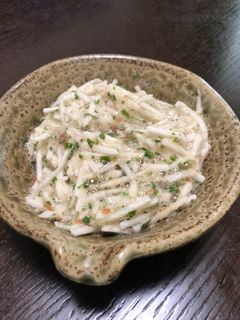 超簡単!山芋の梅しそあえ-レシピのメイン写真