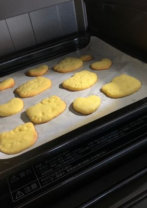 簡単型抜きクッキー-レシピのメイン写真